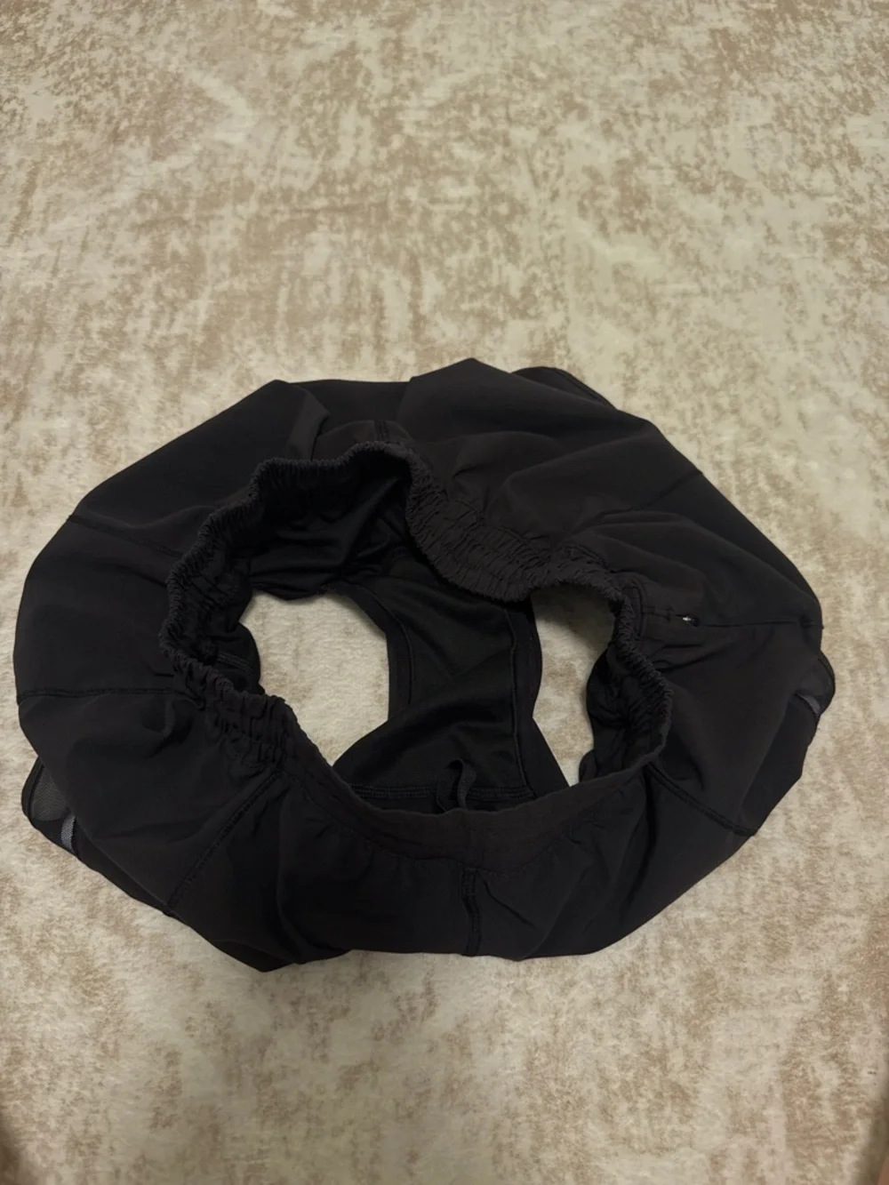 Lululemon Hotty Hot Low Rise 2.5” Shorts Black Size 6